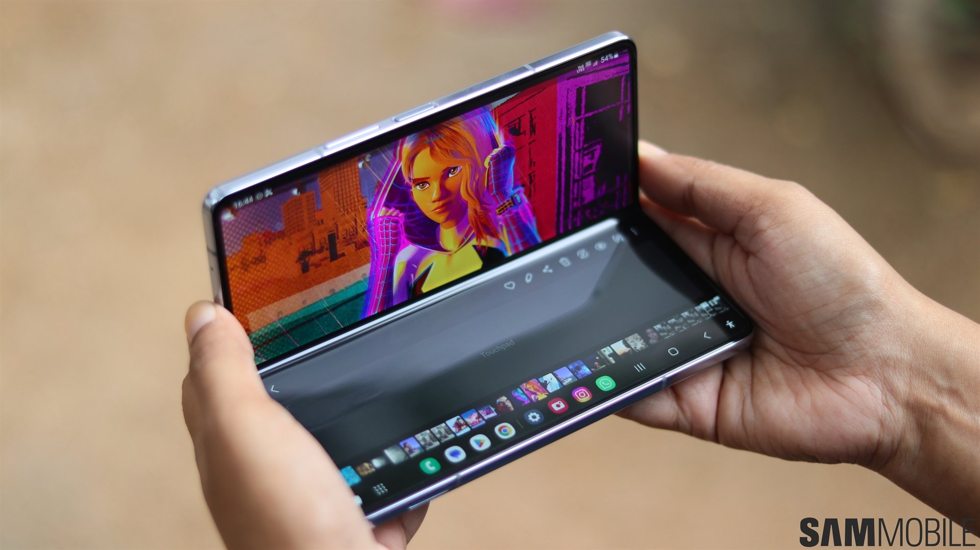 Megérkezett a One UI 7 frissítés a Galaxy Z Fold 5-re és Z Flip 5-re