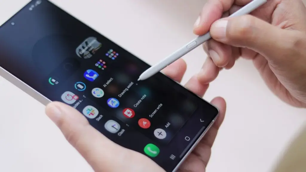 Galaxy s25 ultra review s pen.webp
