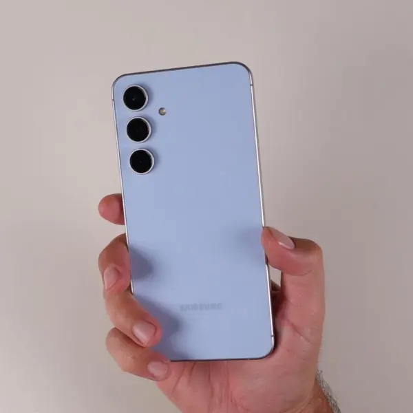 Itt a Samsung Galaxy S25 FE: új funkciók és specifikációk!