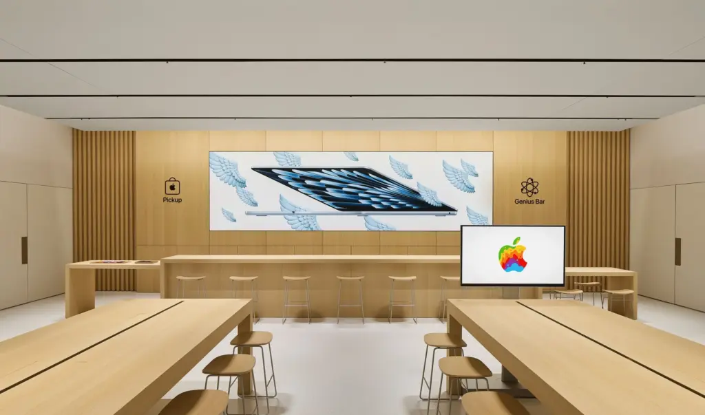 Apple touchwood centre genius bar scaled.webp