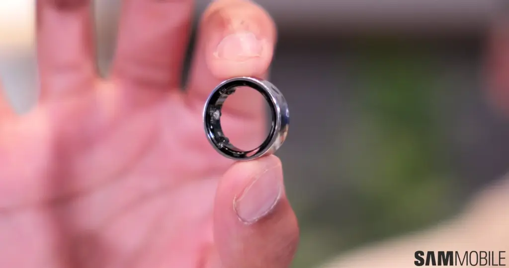 Galaxy ring hands on 22.webp