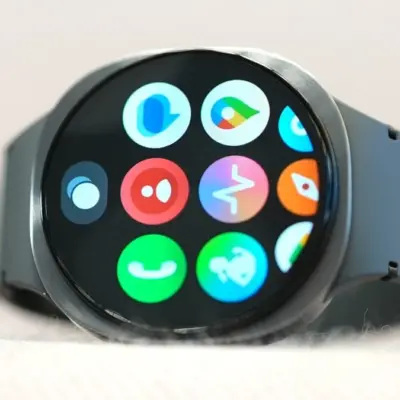 A Samsung már a Galaxy Watch 9 és 10-re készül