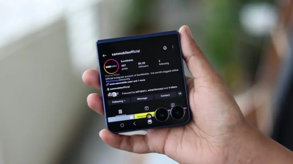 Galaxy z flip 7 review 2.webp