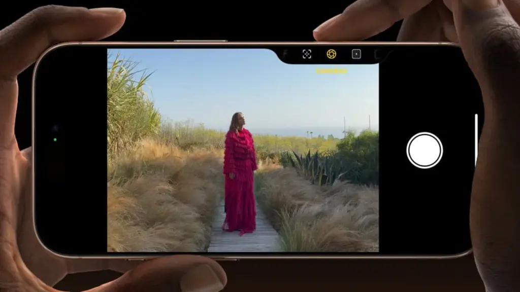 Iphone 16 pro capture button.webp