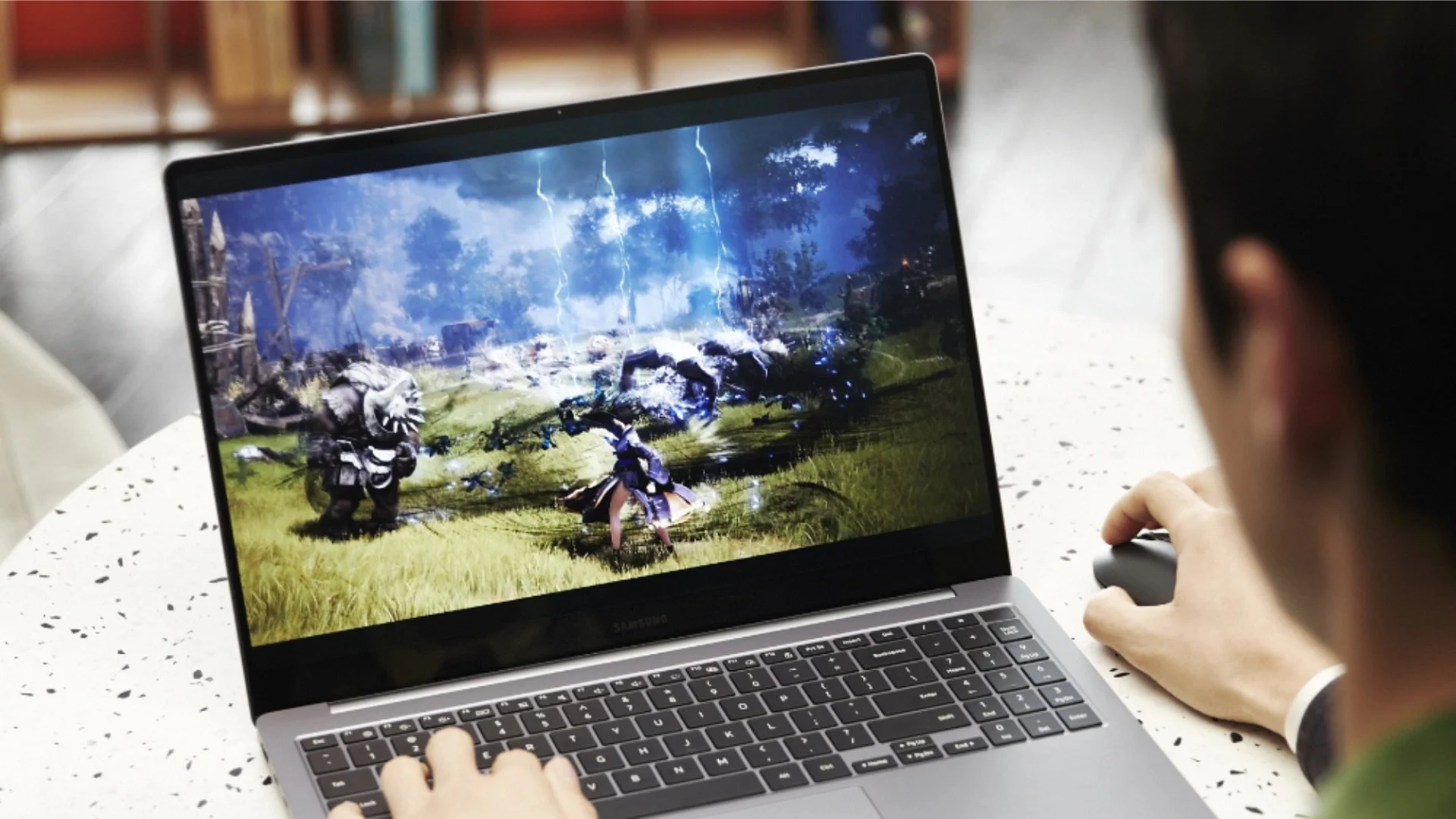 Samsung galaxy book 4 ultra with microsoft windows 11.webp