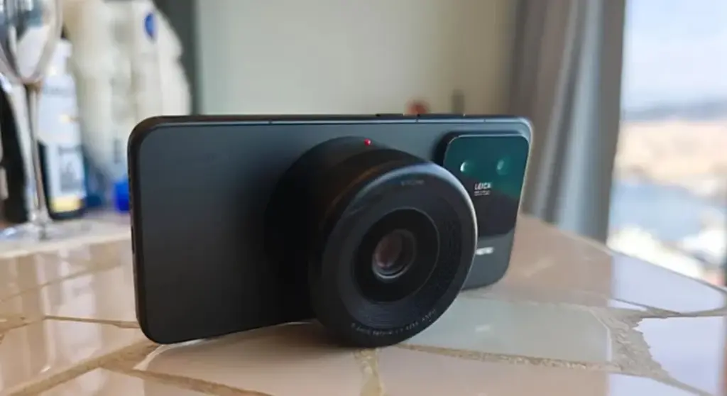 Xiaomi 16 ultra rumored to debut with a external lens system 1757746701.webp